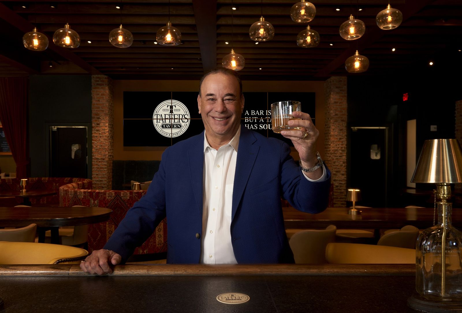 Jon Taffer dévoile le premier emplacement de la première taverne Taffer de la région de Boston Jon Taffer dévoile le premier emplacement de la première taverne Taffer de la région de Boston