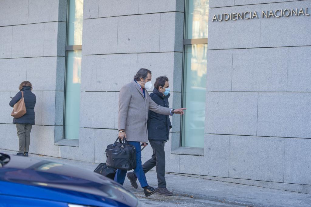 L'homme d'affaires Javier L