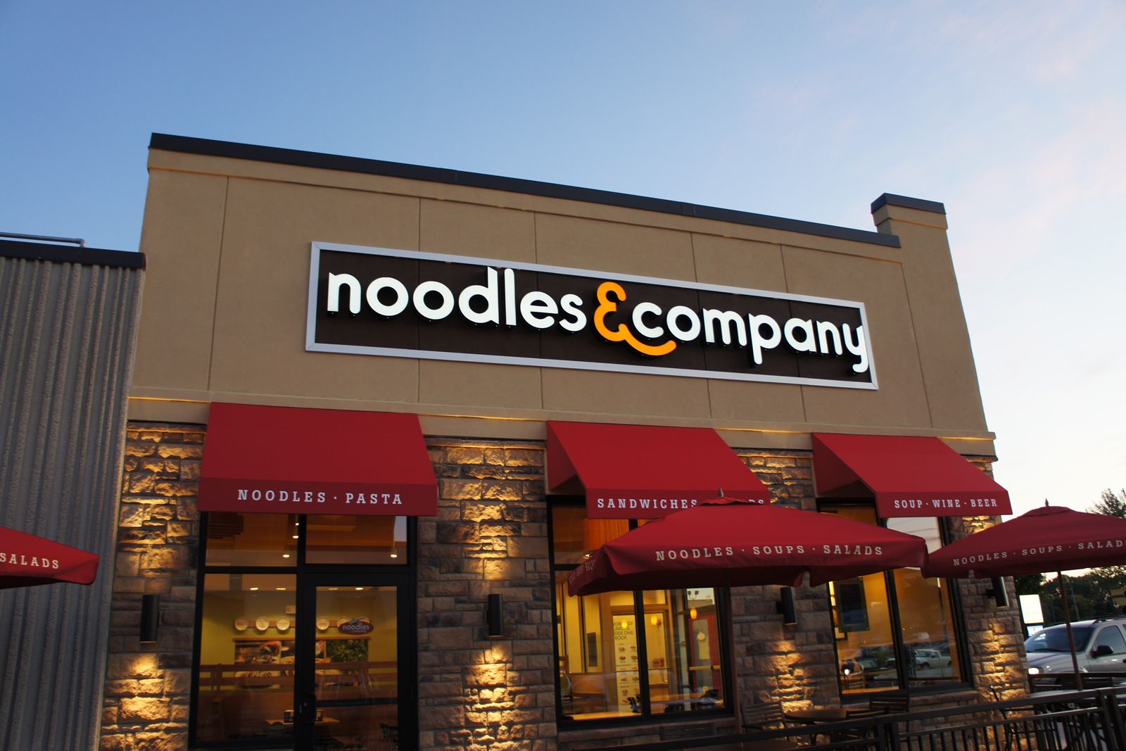 Noodles & Company teste la deuxième cuisine fantôme à San Jose Noodles & Company teste la deuxième cuisine fantôme à San Jose