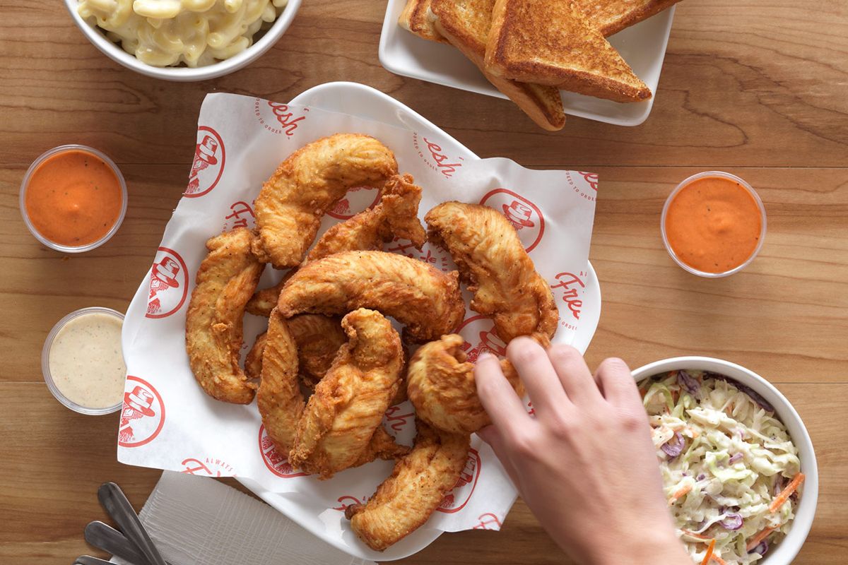 Slim Chickens se prépare pour l'ouverture du 7 septembre à Lawton; Une partie de l'accord de cinq unités, y compris Muskogee d'ici le début de 2022 Slim Chickens se prépare pour l'ouverture du 7 septembre à Lawton; Une partie de l'accord de cinq unités, y compris Muskogee d'ici le début de 2022