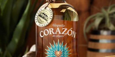 Twin Peaks élève sa gamme de boissons avec le lancement de la tequila