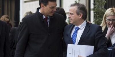 Le PSOE ignore Carmona et sa signature par Iberdrola : « Il ne représente pas le PSOE ni n&rsquo;est l&rsquo;interlocuteur de quoi que ce soit »