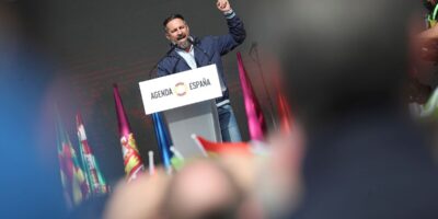 Abascal lance contre Casado : « N&rsquo;atteindre aucun gouvernement. Vous ne pouvez pas mentir aux Espagnols. »