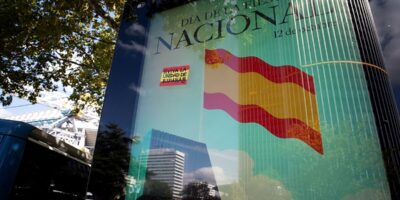 12 octobre en direct |  Le constitutionnalisme cherche à remplir les rues de Barcelone par 12-O