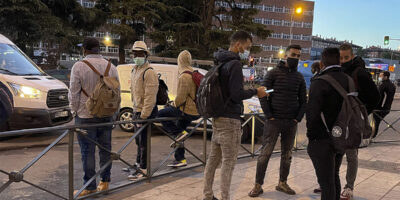 Les maçons de la Plaza Elptica : « Un homme condamné pour homicide qui est sorti de prison hier pourrait finir par faire la salle de bain à votre place »