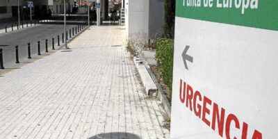 Un homme de 16 ans dénonce une agression homophobe devant une boîte de nuit à Algésiras