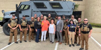 La Dickey Foundation Awards Grant à l&rsquo;équipe SWAT du service de police de Rowlett