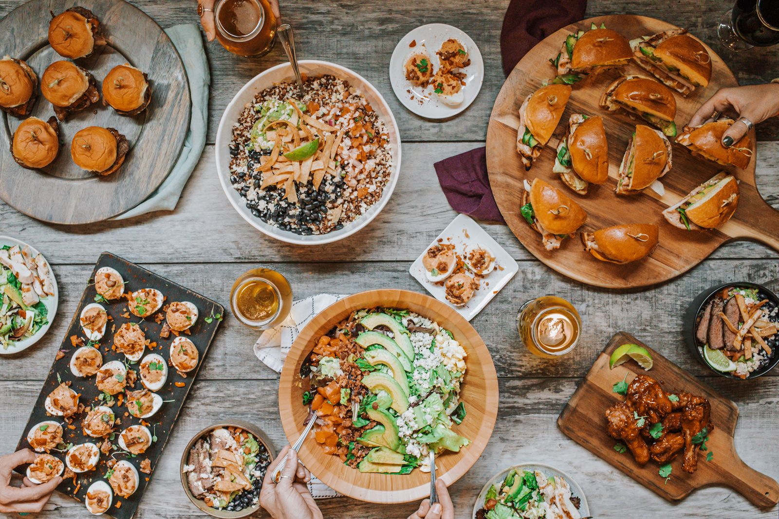 Rock Bottom lance un nouveau menu de restauration de groupe et de pack de fête Rock Bottom lance un nouveau menu de restauration de groupe et de pack de fête
