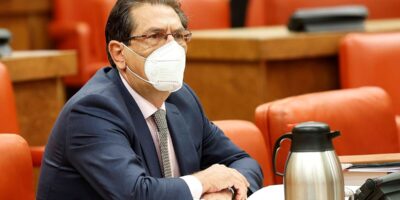 Tous les groupes à l&rsquo;exception du PP et du PSOE rejettent les candidats au siège de la Cour constitutionnelle