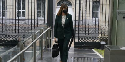 Le gouvernement réduit les dépenses d&rsquo;aide sociale de 35 millions après avoir perçu l&rsquo;IMV et en raison de la reprise économique