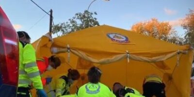 Une fillette de six ans décède et deux autres sont grièvement blessées après un écrasement devant l&rsquo;école Montealto de Mirasierra à Madrid