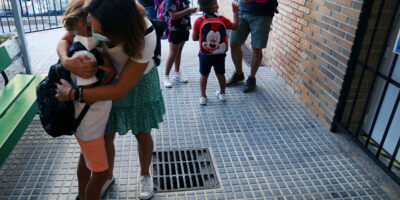 Les 660 millions d&rsquo;euros que le Gouvernement va débloquer pour 64.000 places en crèche seront uniquement destinés au public