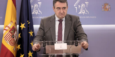 Pedro Snchez consolide le bloc ERC-Bildu avec des transferts plus politiques qu&rsquo;économiques et laisse le PNV déplacé