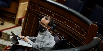 Podemos demande au PSOE son soutien pour réguler l&rsquo;usage du cannabis : « Dehors il y a déjà une majorité sociale »