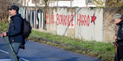 L&rsquo;opposition voit l&rsquo;annonce de la fin des hommages à l&rsquo;ETA un pas de plus dans la « feuille de route d&rsquo;Otegi et du PSOE » pour libérer les prisonniers