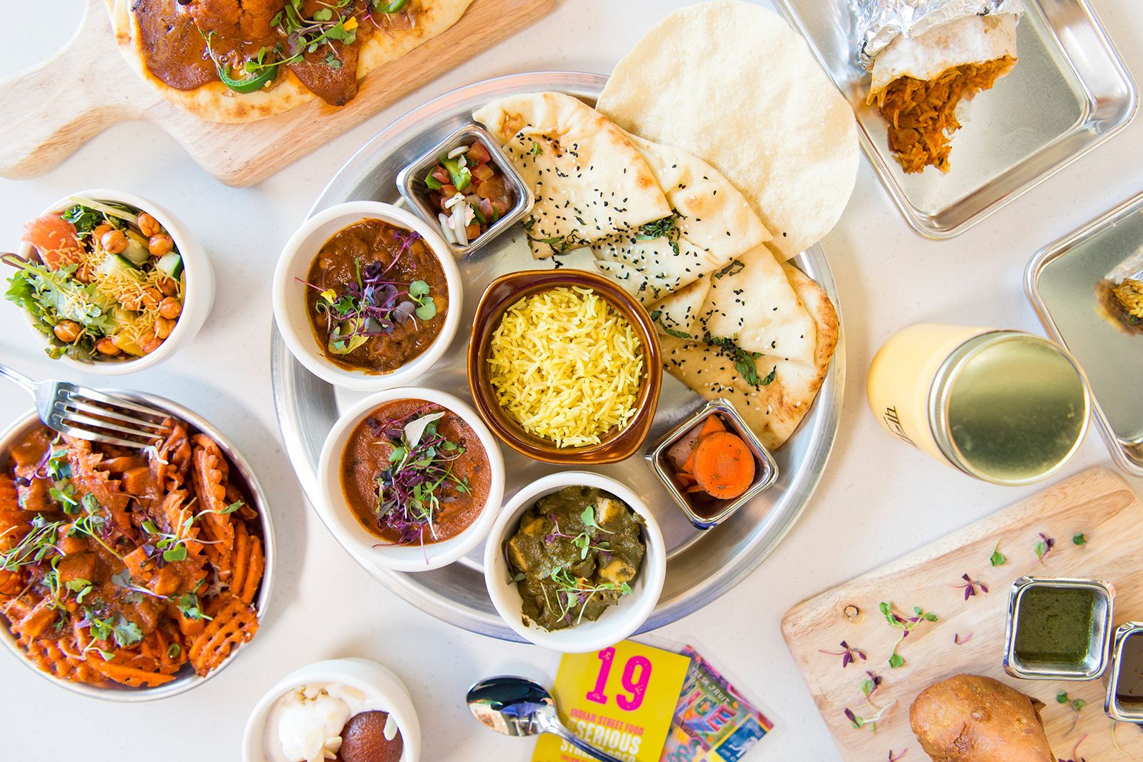 Curry Up Now accélère son expansion en Californie avec la deuxième signature du bail de Sacramento Curry Up Now accélère son expansion en Californie avec la deuxième signature du bail de Sacramento
