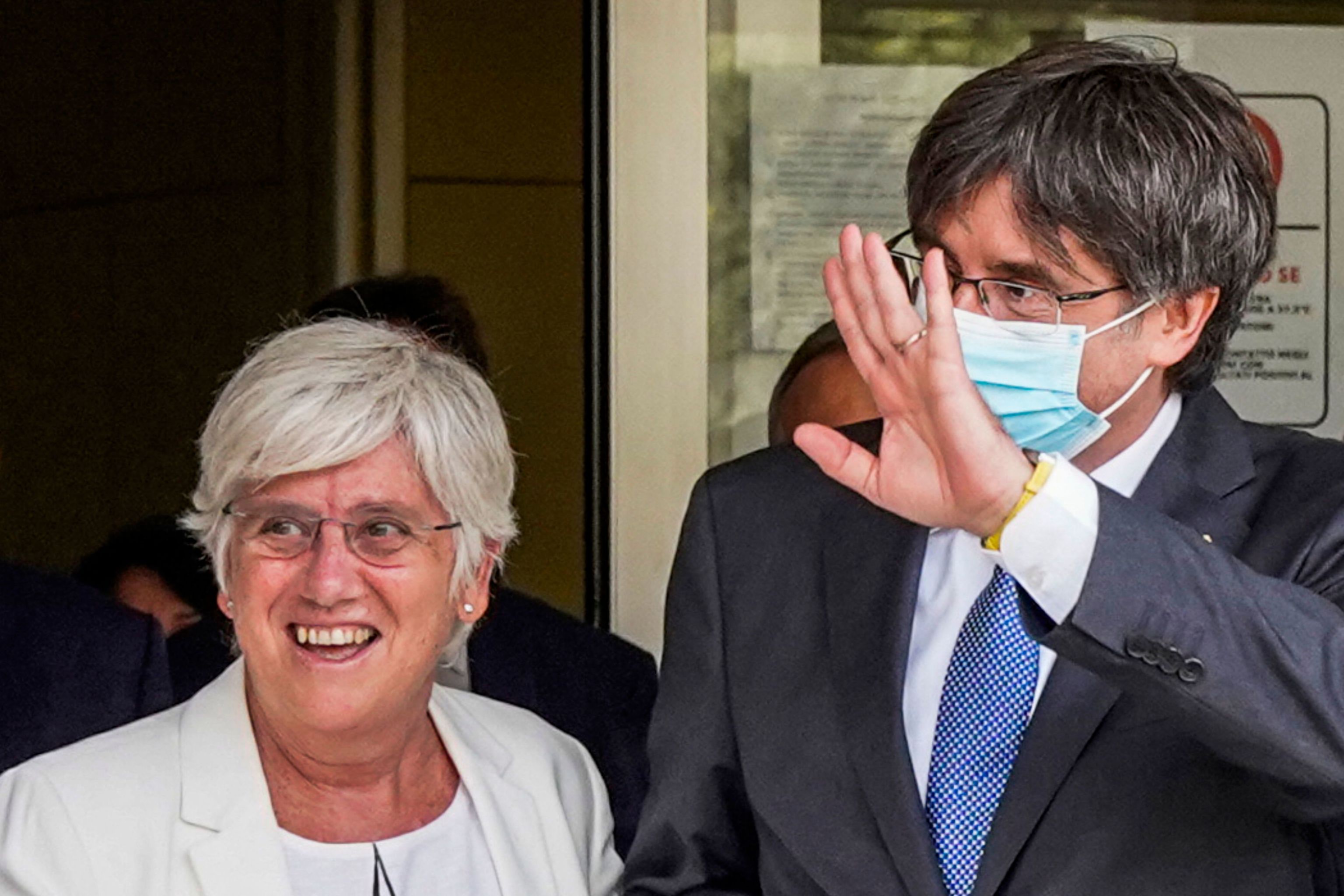 Carles Puigdemont et Clara Ponsat