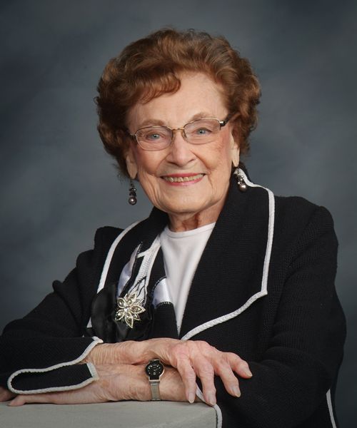La matriarche de Bavarian Inn, Dorothy Zehnder, célèbre son 100e anniversaire le 1er décembre Dorothée Zehnder