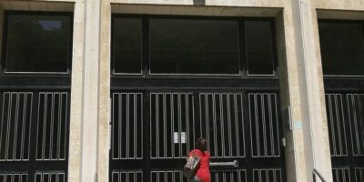 Ils demandent une prison permanente pour une femme et sa mère pour avoir tué leur fille nouveau-née