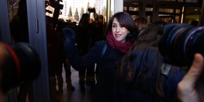 Juana Rivas pourra passer Noël avec ses enfants et dormir hors de la CEI sous contrôle télématique