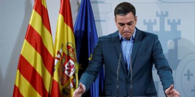 Pedro Snchez est contraint de changer de stratégie et cherche un plan B face au boom des infections au micron
