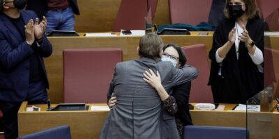 Comproms et Podemos imposent la taxe de séjour à Ximo Puig et mettent les hôteliers valenciens en armes