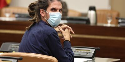 Alberto Rodríguez porte plainte contre le PSOE en s&rsquo;opposant au retour du siège et demande à Podemos s&rsquo;ils permettront que cela « reste impuni »