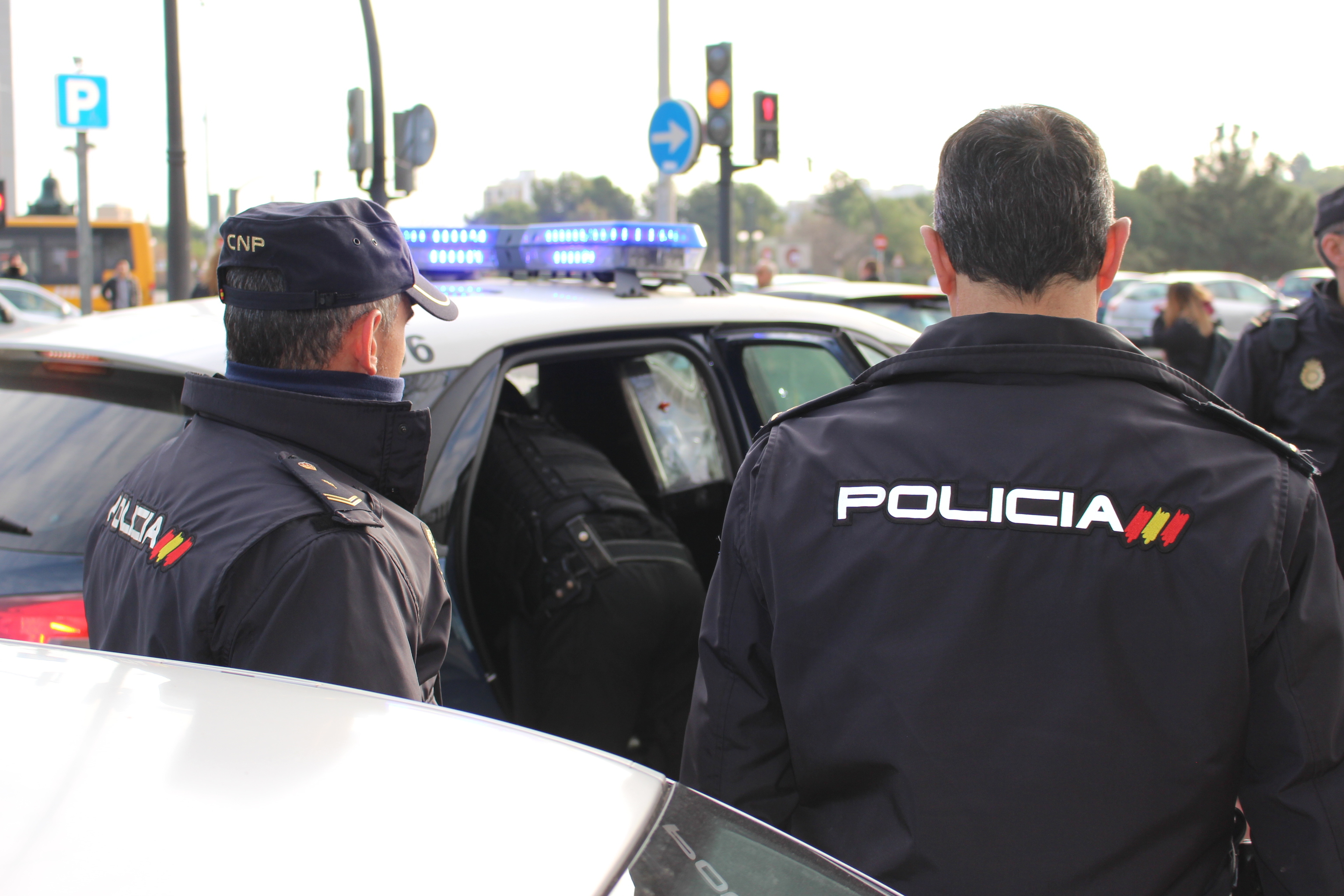 Deux policiers