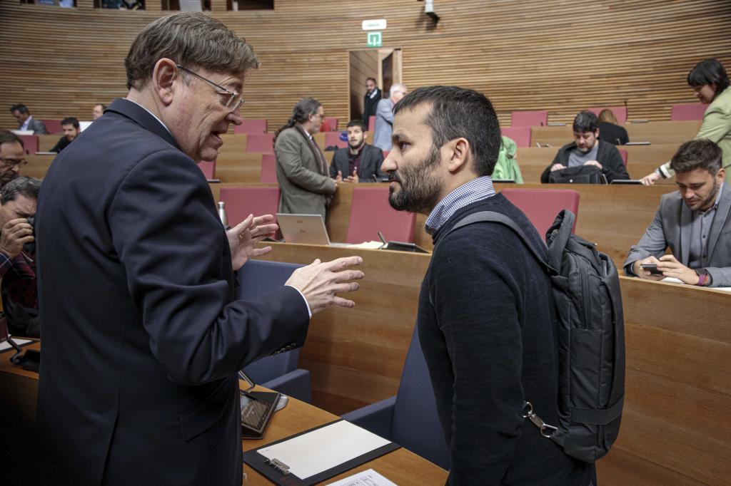 Le président valencien, Ximo Puig, s'entretient avec le ministre Vicent Marz
