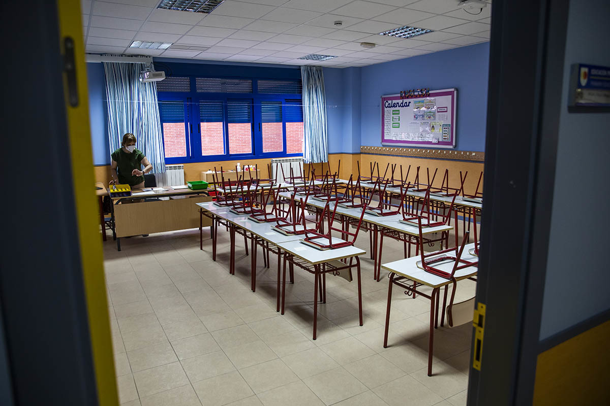 Une salle de classe préparée pour la rentrée, en septembre.