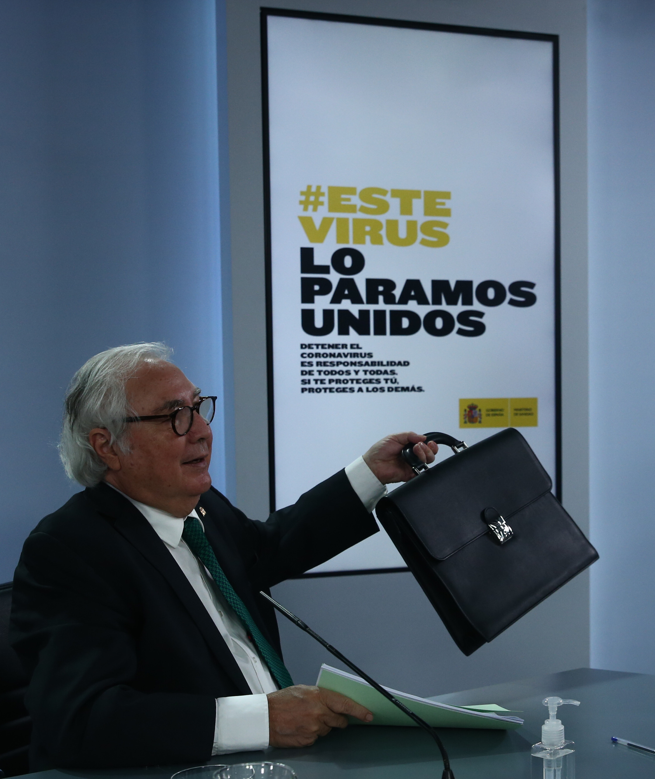 Manuel Castells, lors d'une conférence de presse à Moncloa en août dernier.