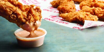 Raising Cane&rsquo;s offre de la sauce de canne gratuite pour le mois de décembre