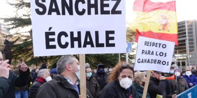 Alberto Garzn unit le PP, Ciudadanos et Vox contre la « faiblesse » de Pedro Sánchez