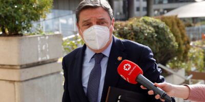 Planas désavoue Garzn : « Je suis le ministre de l&rsquo;Alimentation et si quelqu&rsquo;un parle de nourriture, il est normal qu&rsquo;il m&rsquo;appelle »