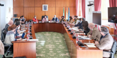 L&rsquo;opposition oblige le gouvernement andalou à comparaître au Parlement