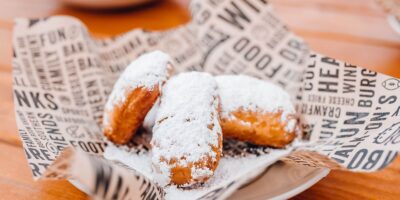 Célébrez le mardi gras tous les mardis pendant la saison du carnaval chez Walk-On&rsquo;s