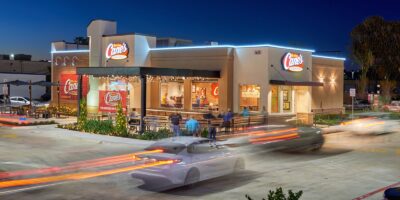 Lançant une croissance massive en 2022, Raising Cane&rsquo;s célèbre l&rsquo;ouverture de son 600e restaurant
