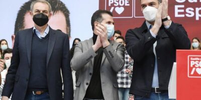 Zapatero se multiplie à León pour encourager le PSOE et accuse avec Sánchez le PP d&rsquo;avoir recouru aux « trnsfugas »