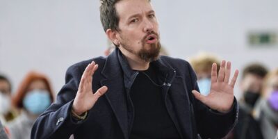 Iglesias réapparaît dans la campagne et critique la géométrie variable tandis que Daz reste en marge du 13-F