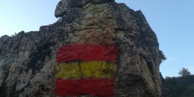 Ils vandalisent des peintures rupestres datant d&rsquo;il y a 6 000 ans en peignant un drapeau espagnol