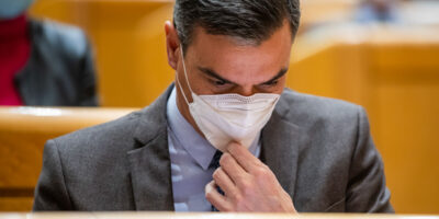 La montée du régionalisme saigne le PSOE et met en danger les gouvernements régionaux et municipaux