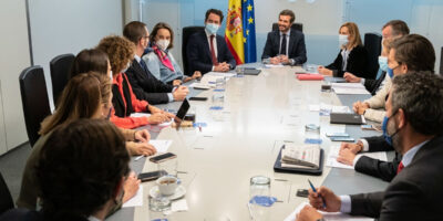 Pablo Casado refuse de démissionner et convoque un conseil d&rsquo;administration pour mesurer ses forces avec les barons
