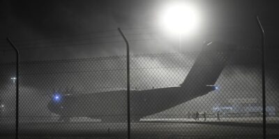 Retour solennel en Espagne des survivants et des corps de cinq de ceux qui sont morts dans le naufrage de la &lsquo;Villa de Pitanxo&rsquo;