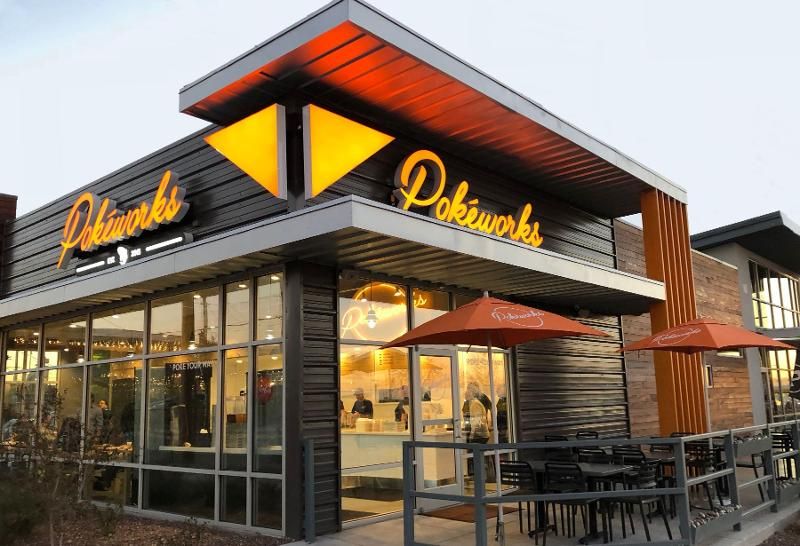 Pokeworks s'associe à DoorDash pour ajouter des opérations de cuisine de livraison Pokeworks s'associe à DoorDash pour ajouter des opérations de cuisine de livraison