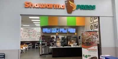 Shawarma Press annonce une nouvelle expansion au Texas avec l&rsquo;inauguration d&rsquo;un troisième emplacement chez Walmart à Plano