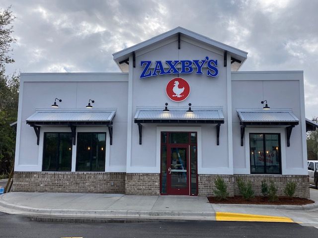 Zaxby's ouvre sa deuxième succursale à Melbourne, en Floride Zaxby's ouvre sa deuxième succursale à Melbourne, en Floride