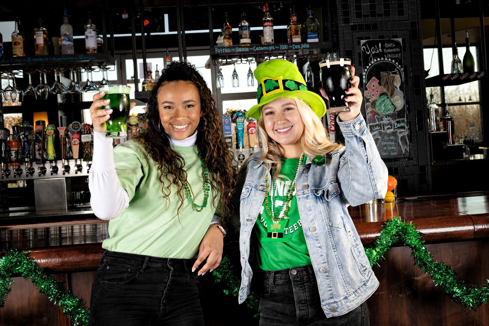La soirée emblématique O'riginal St. Paddy's de Bar Louie fait un retour très attendu