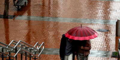 La tempête frappe 15 communautés avec de la neige, du vent, de la pluie, de la tempête, du froid ou de la mauvaise mer