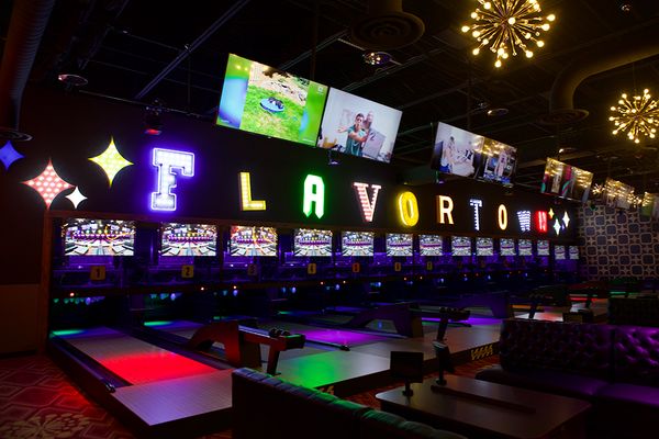 "Flavortown du centre-ville de Guy Fieri" Ouvre aujourd'hui