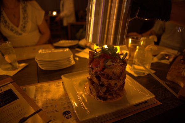 "Flavortown du centre-ville de Guy Fieri" Ouvre aujourd'hui